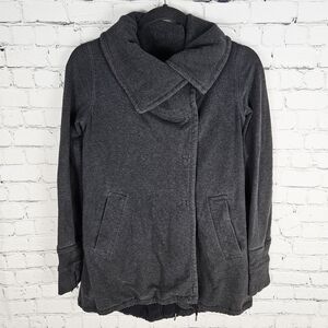 LULULEMON | Gratitude wrap snap button close stretch french terry jacket